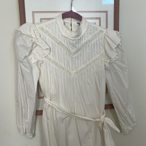 Reformation Dinah Dress in Ivory - Picture 5 of 10